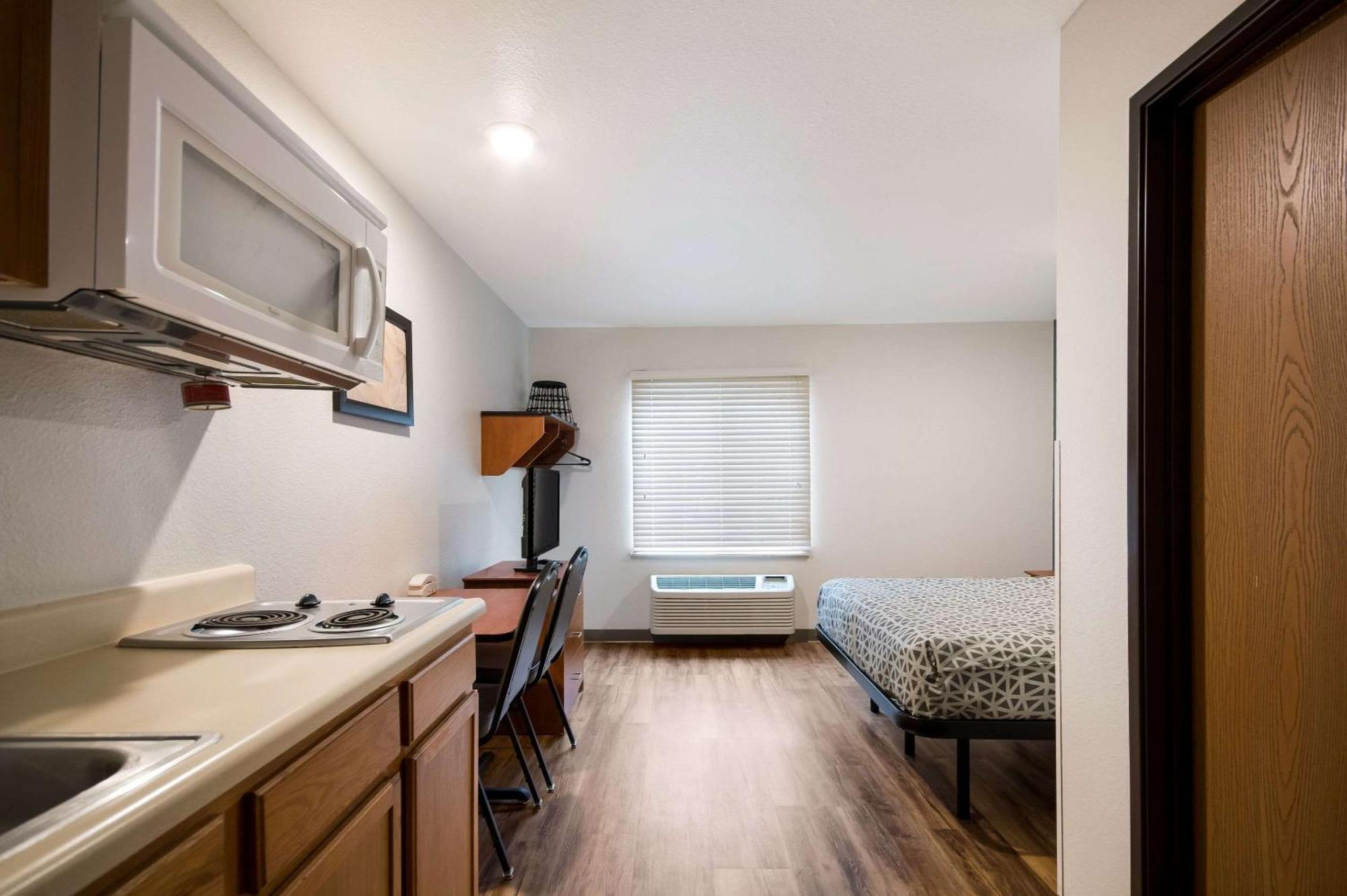 Woodspring Suites Columbia Fort Jackson Exterior foto