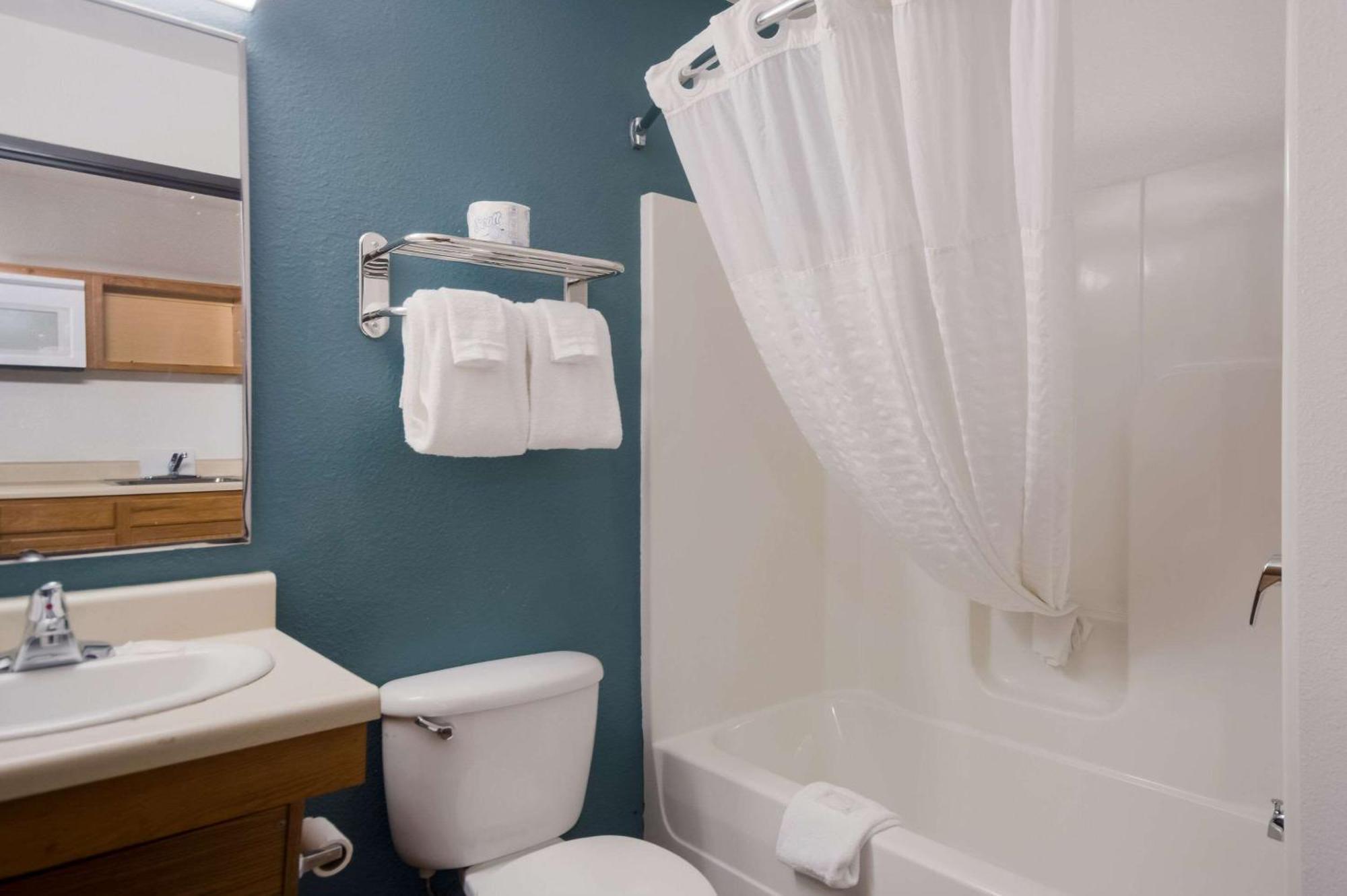 Woodspring Suites Columbia Fort Jackson Exterior foto
